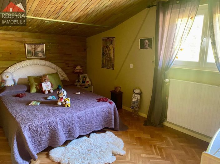 Image No.15-4 Bed House for sale