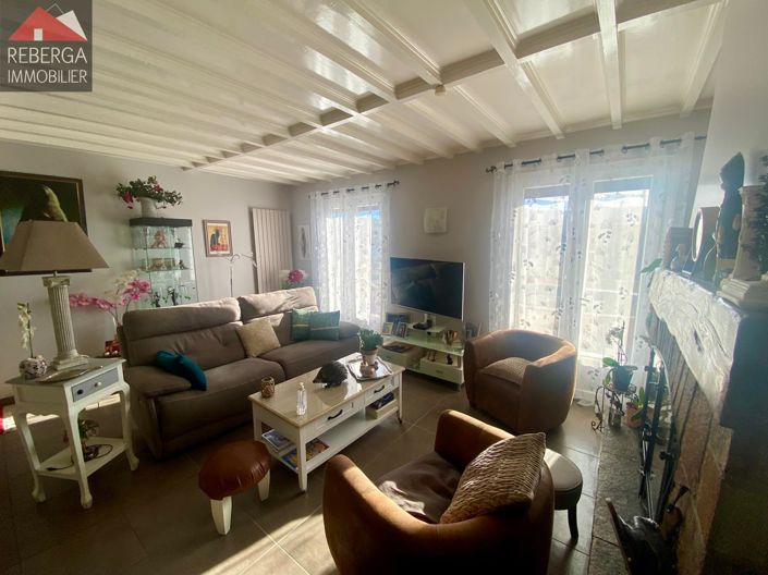 Image No.6-4 Bed House for sale