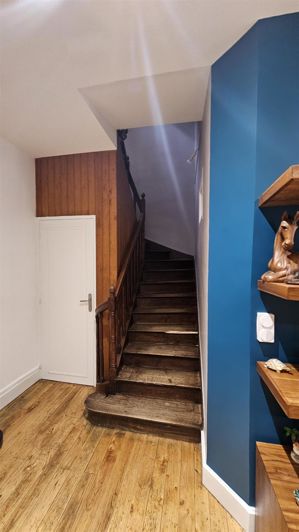 Image No.8-3 Bed House for sale