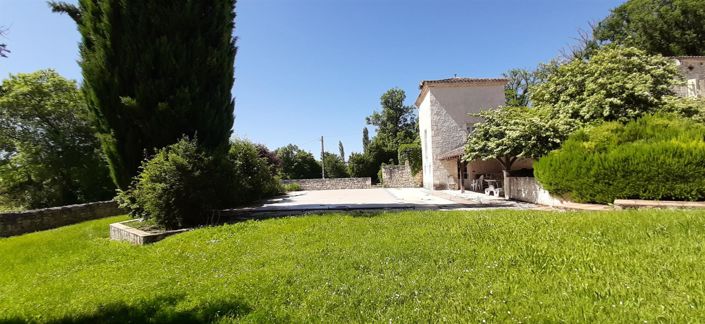 Image No.12-8 Bed House for sale