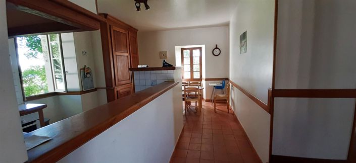 Image No.21-8 Bed House for sale