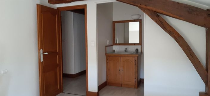 Image No.35-8 Bed House for sale