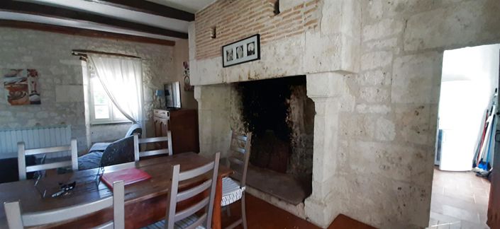 Image No.42-8 Bed House for sale