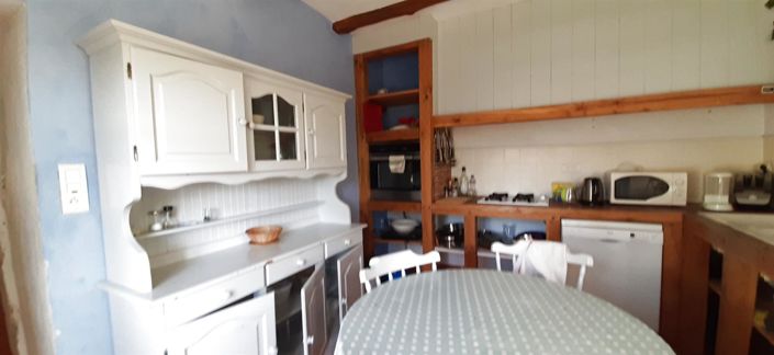 Image No.46-8 Bed House for sale