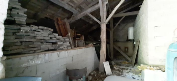 Image No.48-8 Bed House for sale