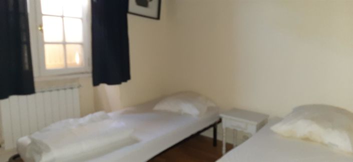 Image No.50-8 Bed House for sale