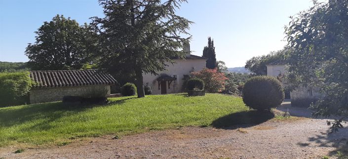 Image No.60-8 Bed House for sale