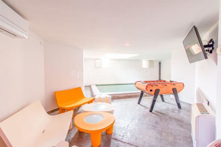 Image No.17-4 Bed House for sale