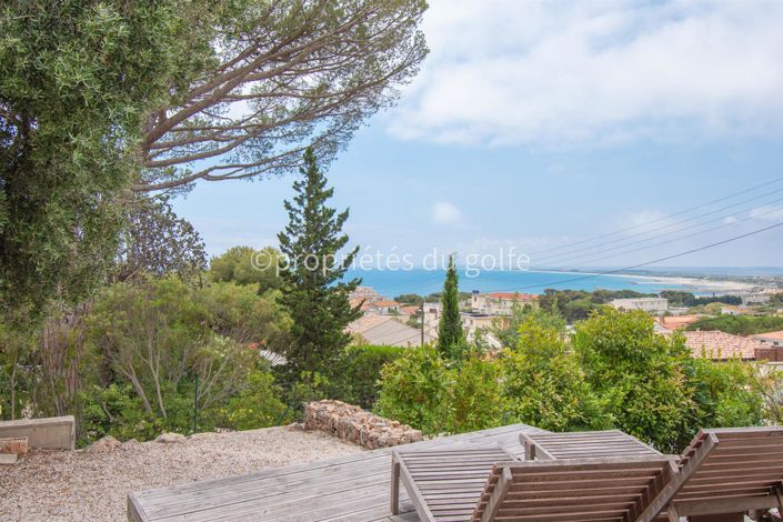 Image No.18-4 Bed House for sale