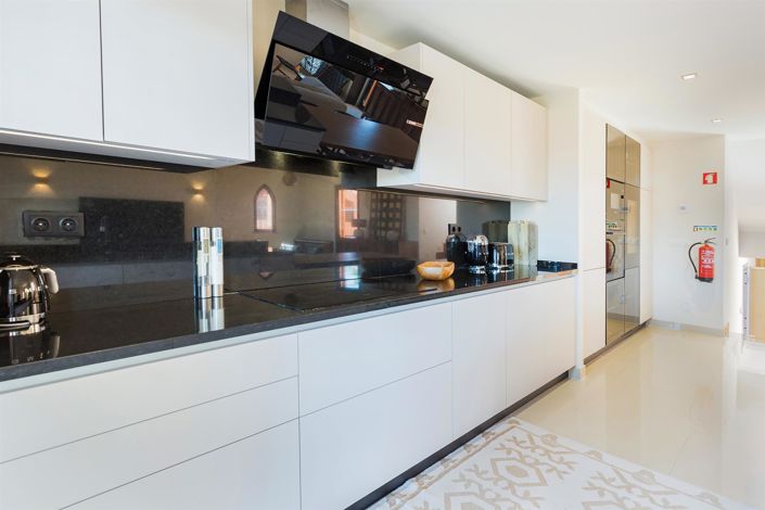 Image No.16-3 Bed House for sale