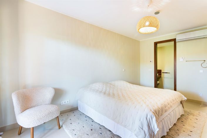 Image No.31-3 Bed House for sale