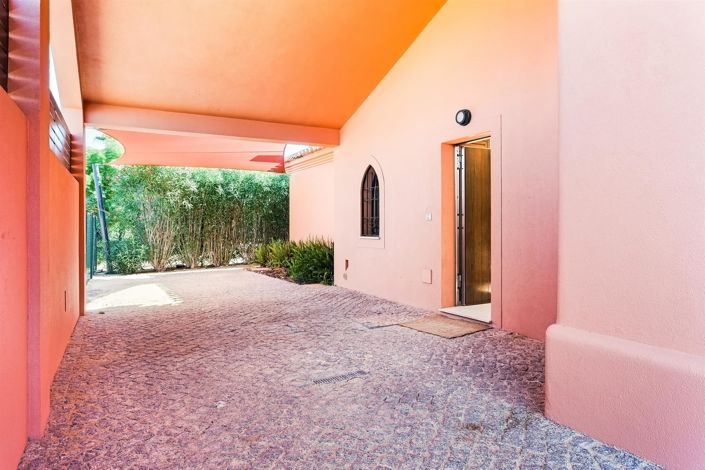 Image No.44-3 Bed House for sale