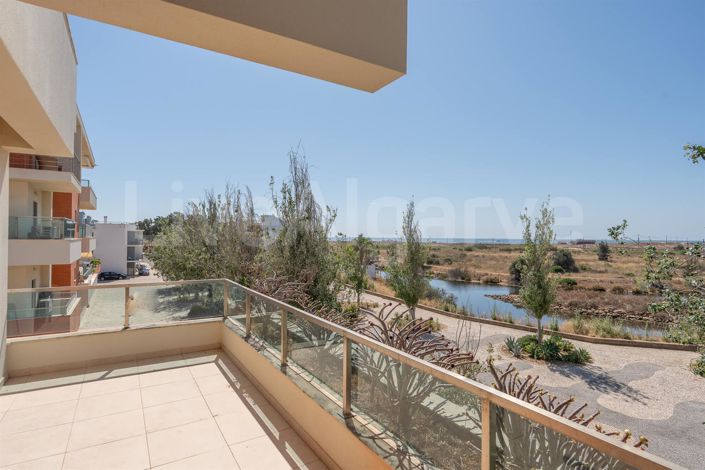 Image No.24-4 Bed House for sale