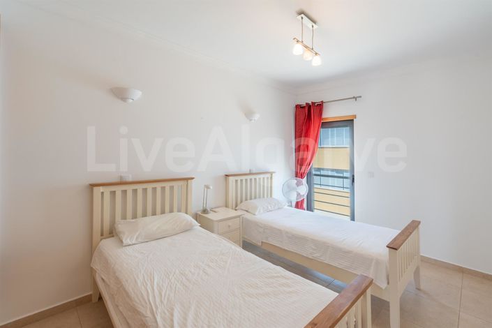 Image No.35-4 Bed House for sale