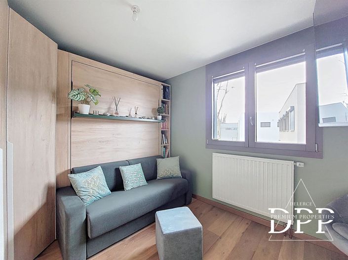 Image No.13-3 Bed Property for sale