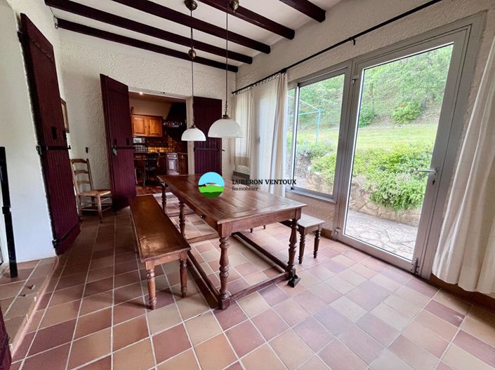 Image No.6-4 Bed House for sale