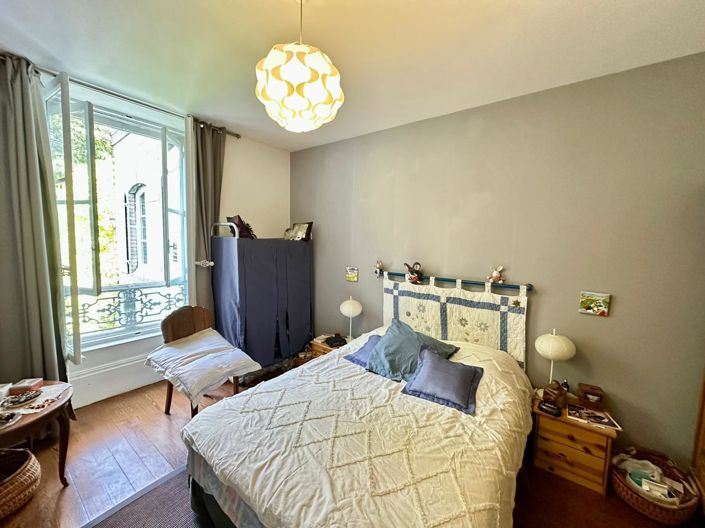 Image No.13-7 Bed House for sale