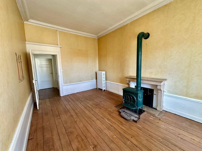 Image No.27-7 Bed House for sale