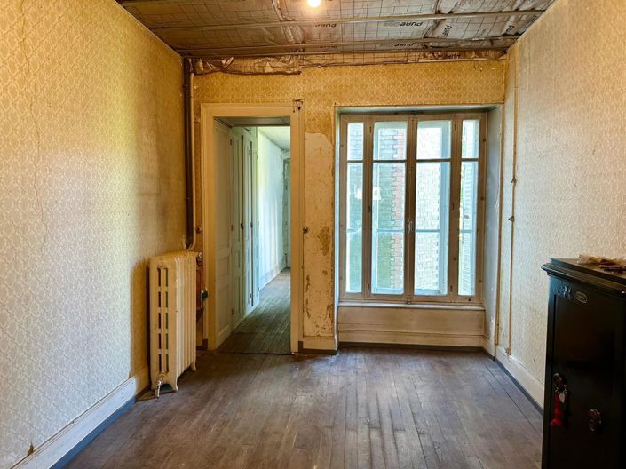 Image No.41-7 Bed House for sale