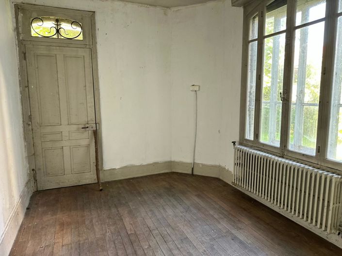 Image No.42-7 Bed House for sale