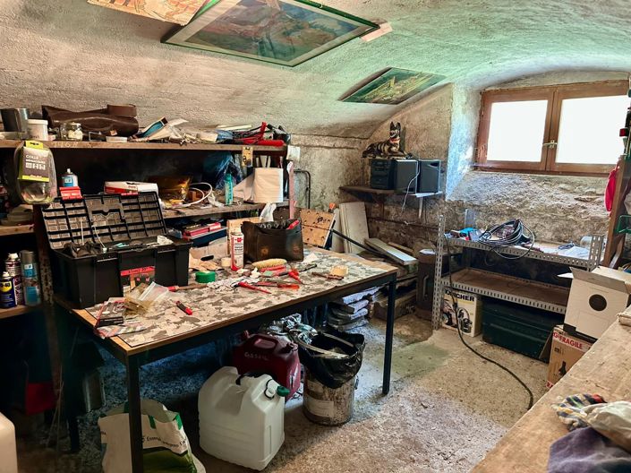 Image No.45-7 Bed House for sale