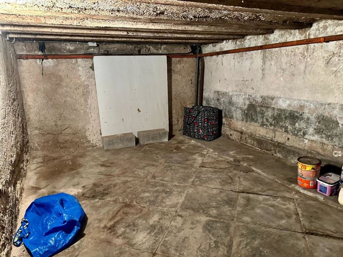 Image No.46-7 Bed House for sale