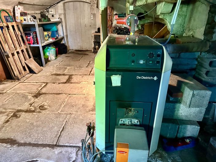 Image No.48-7 Bed House for sale