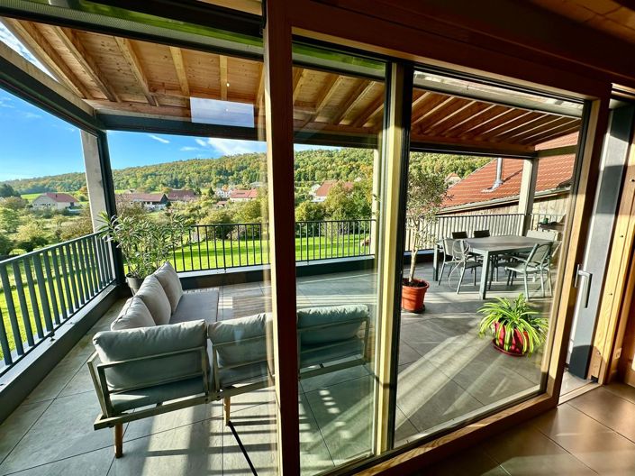 Image No.9-3 Bed House for sale