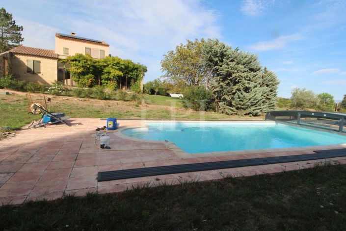 Image No.1-4 Bed House for sale