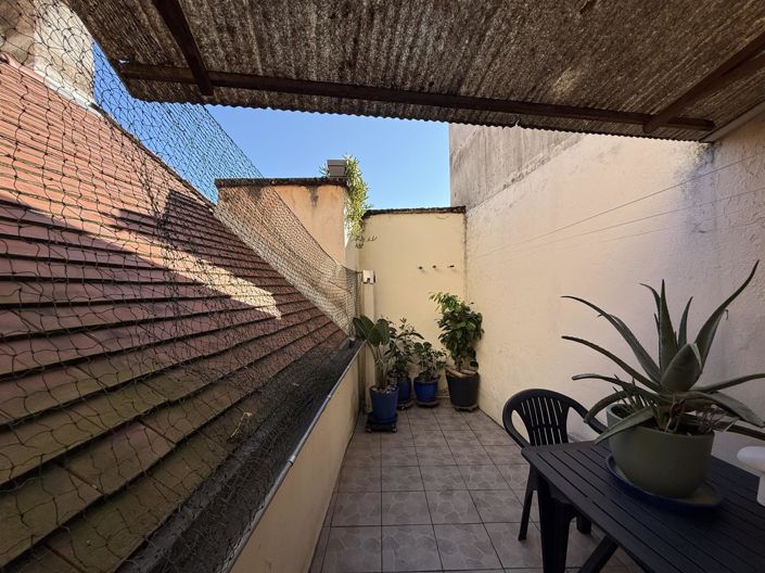 Image No.18-2 Bed House for sale