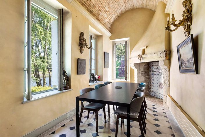 Image No.4-7 Bed House for sale