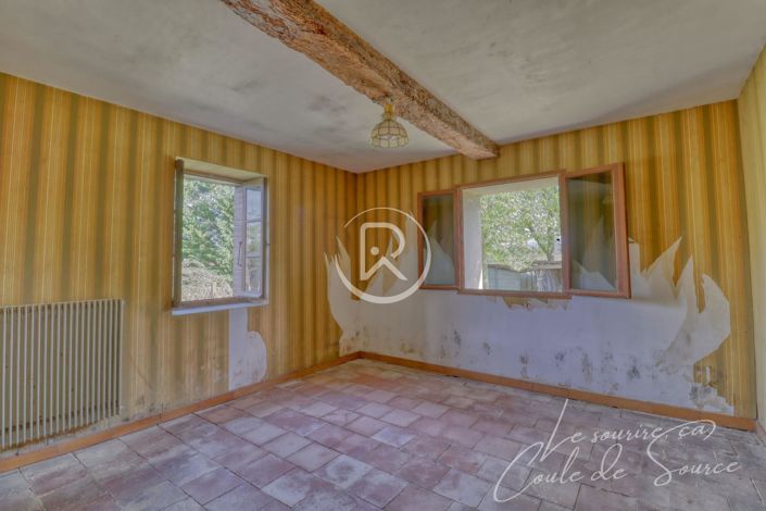 Image No.8-3 Bed House for sale