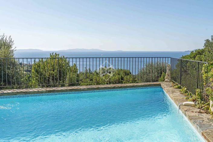 Image No.4-4 Bed House for sale