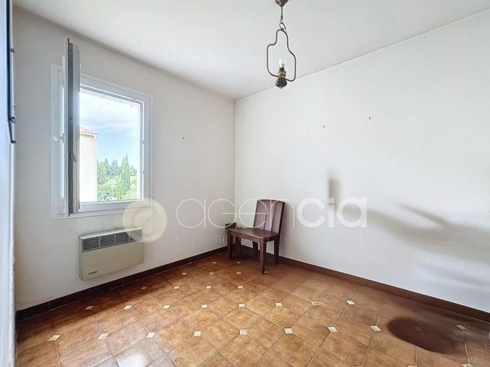 Image No.7-5 Bed House for sale