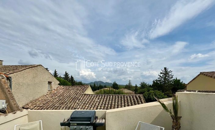 Image No.21-3 Bed House for sale