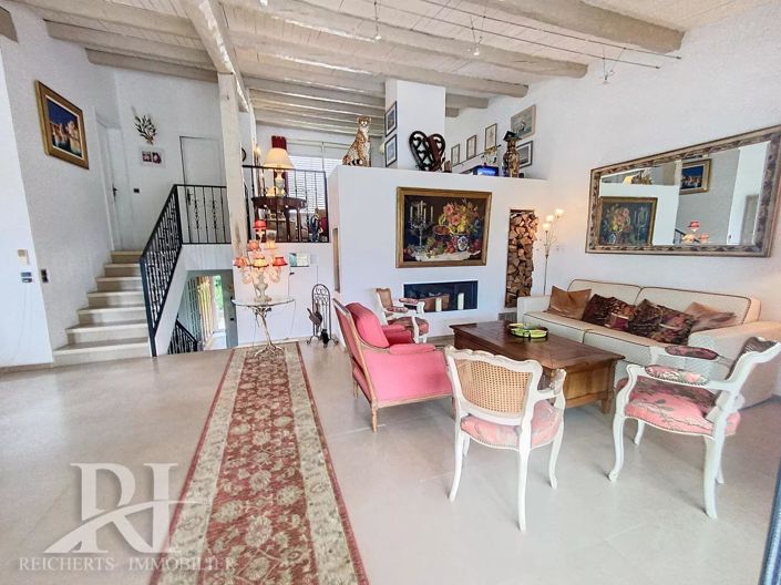 Image No.14-5 Bed House for sale