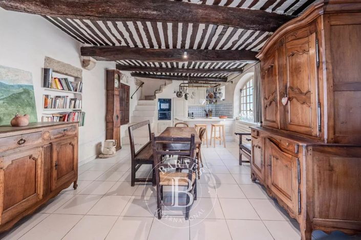 Image No.7-4 Bed House for sale