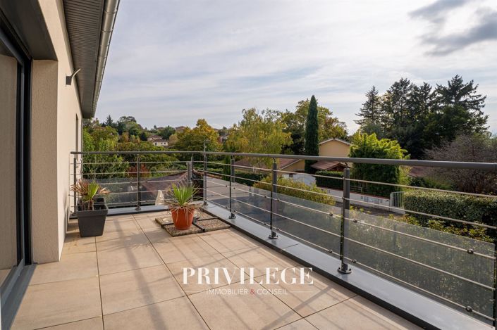 Image No.13-4 Bed House for sale