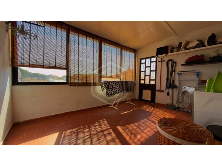 Image No.31-5 Bed House for sale