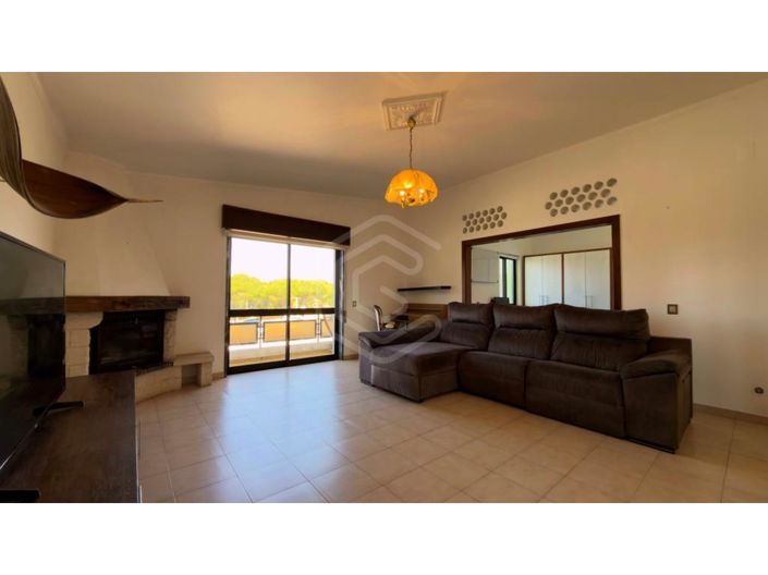 Image No.42-5 Bed House for sale