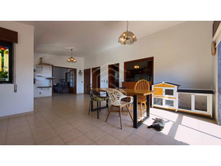 Image No.47-5 Bed House for sale