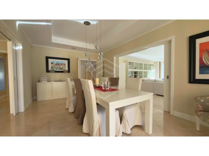 Image No.13-4 Bed House for sale