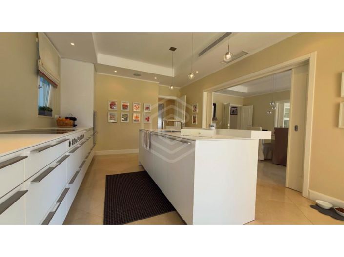 Image No.23-4 Bed House for sale