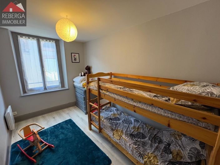 Image No.12-4 Bed House for sale