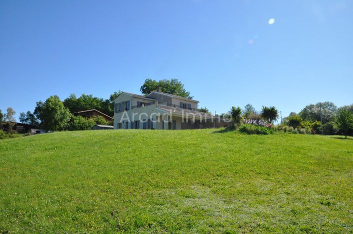 Image No.9-3 Bed House for sale