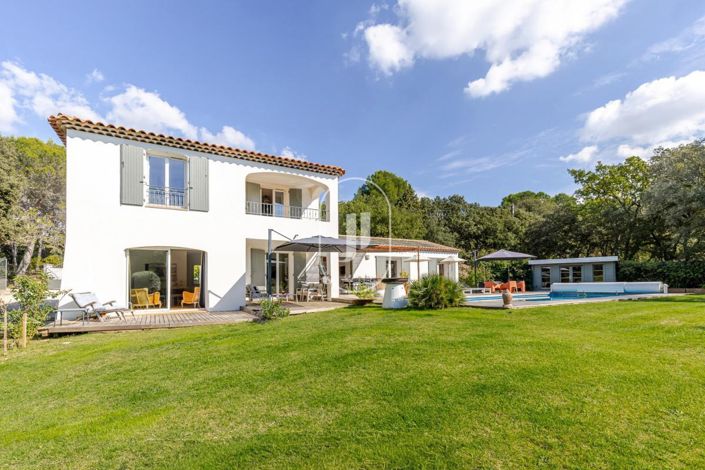 Image No.15-6 Bed House for sale