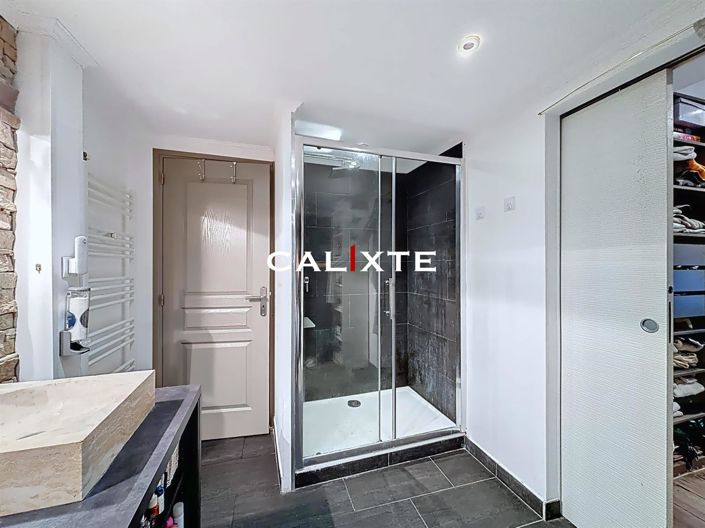 Image No.13-1 Bed Apartment for sale