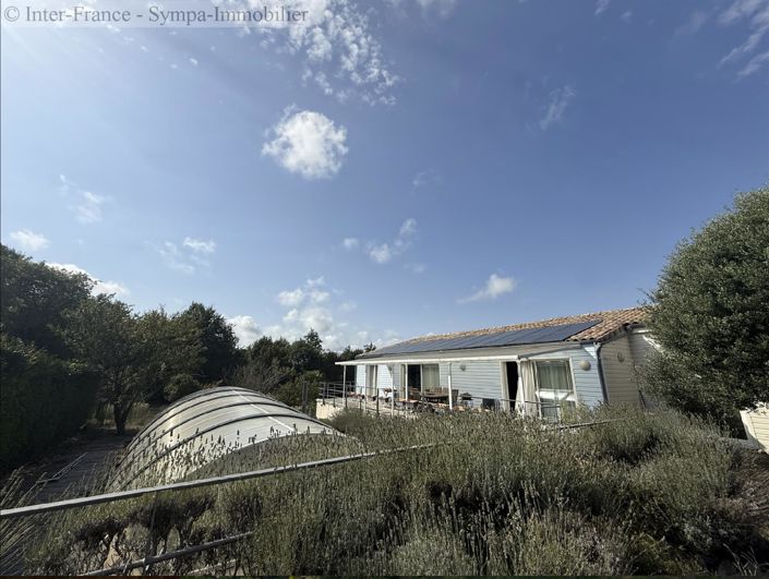 Image No.2-Propriété de 60 chambres à vendre à Marennes