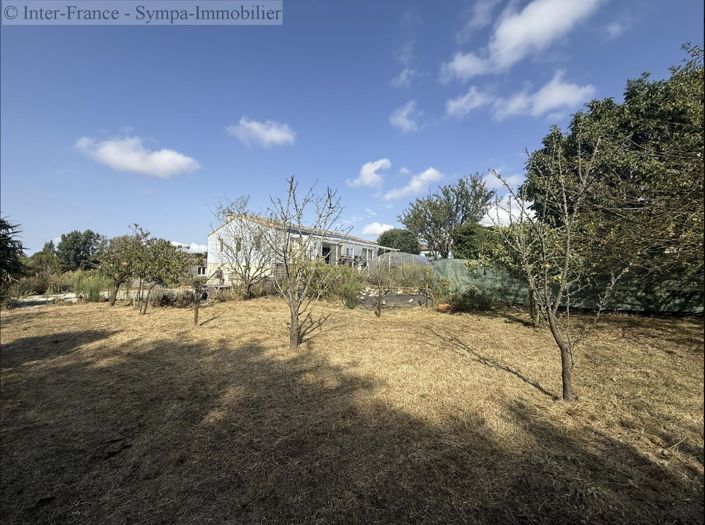 Image No.8-Propriété de 60 chambres à vendre à Marennes