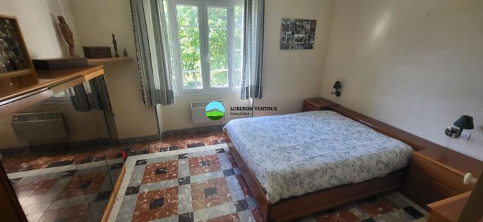 Image No.15-6 Bed House for sale